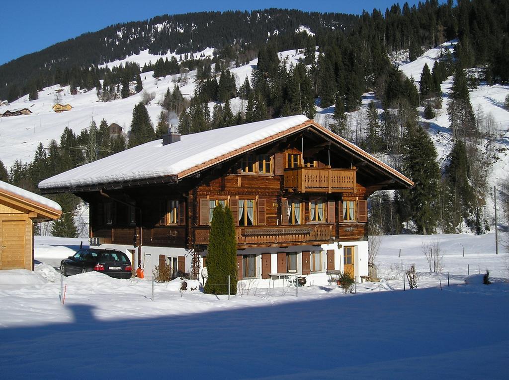 Casa Antica Apartment Gstaad Exterior photo