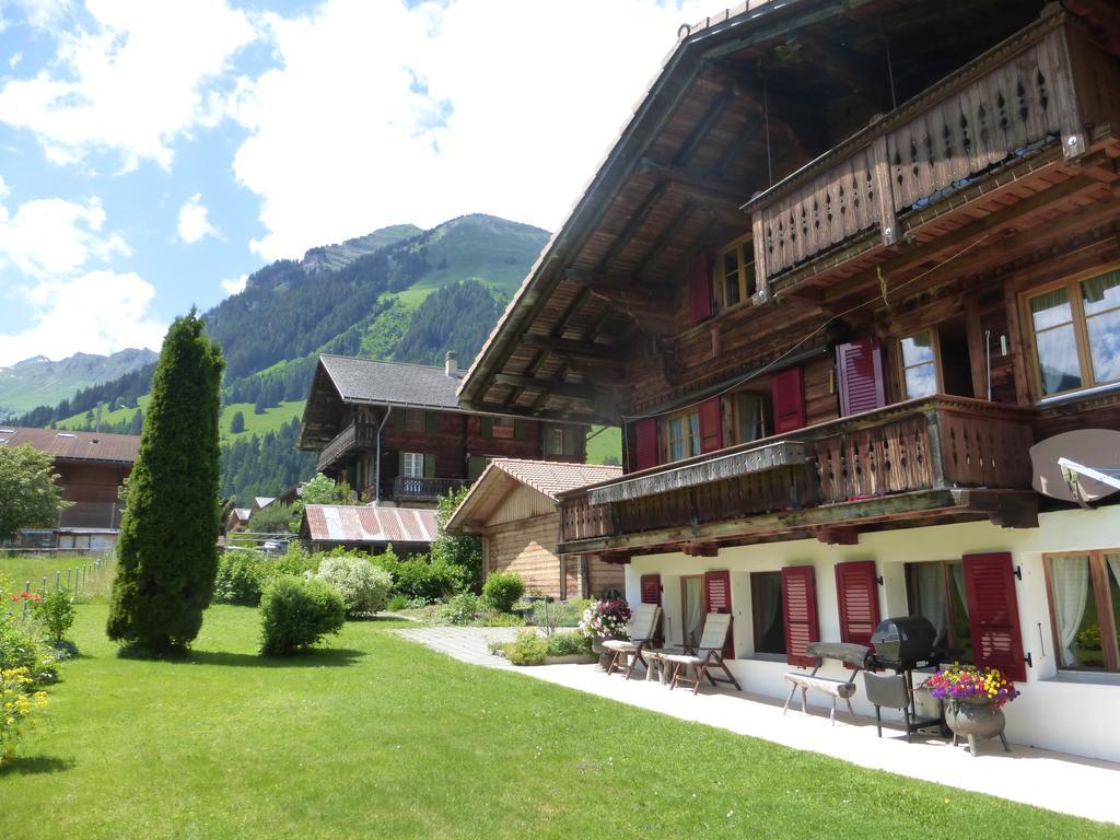 Casa Antica Apartment Gstaad Exterior photo